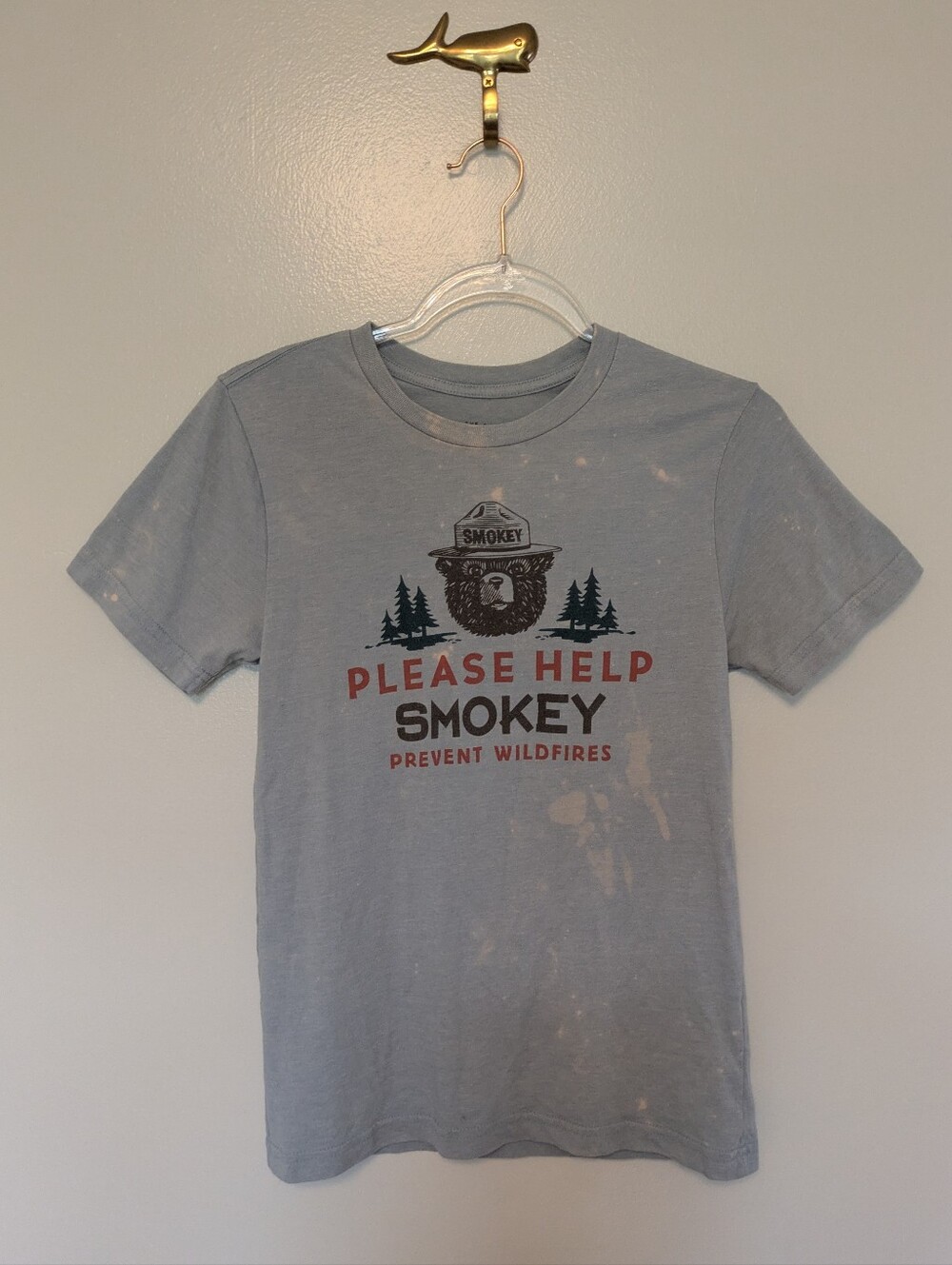 The Landmark Project Please Help Smokey Short Sleeve Tee Bleached XS